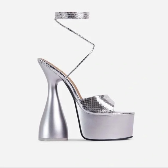 Metallic Disco Platform Heels - Picture 3 of 12